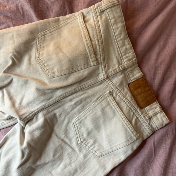 Zara White High-Waisted Cropped Jeans - Picture 3 of 3